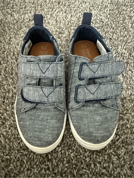 Toms Other - Toms Kids Denim-Style Hook-and-Loop Sneakers in Navy